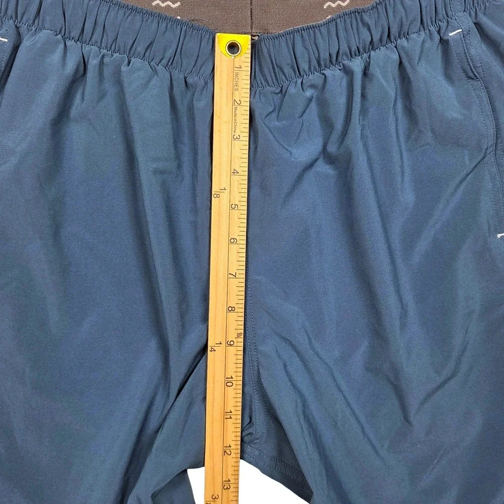 Free Fly Mens Breeze Shorts Large Blue Athletic Quick Dry Stretch Pocket $72